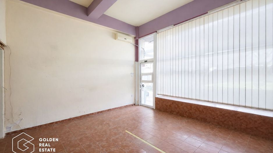 Spatiu comercial, 61 mp, Lipova - Poză 2
