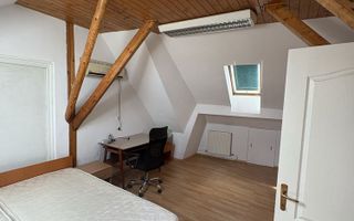 De inchiriat apartament in zona centru (Mihai Eminescu 48) - Poză 7