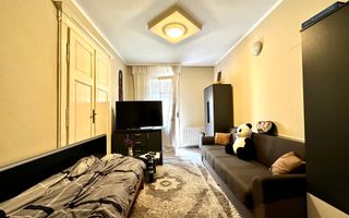 Apartament 4 camere,  cu vedere spre centrul vechi din Piața Unirii - Poză 10