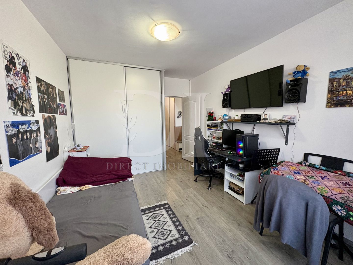 Apartament cu 3 camere -zona Eroilor Floresti - Poză 6