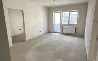 Vanzare apartament 2 camere SEMIFINISAT zona Terra - Poză 1