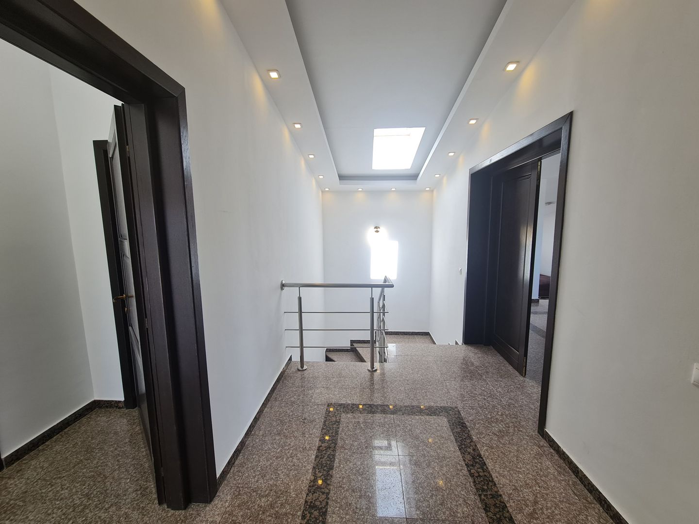 Casa individuala | semi-mobilata | 6 camere | Iancu Nicolae - Poză 24