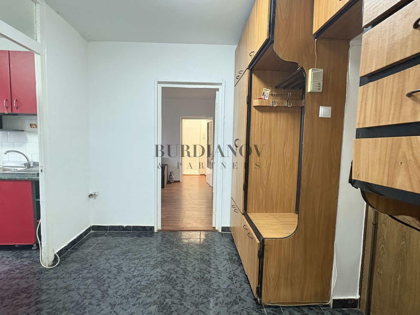 Apartament cu 3 camere - Bd. Basarabia / Metrou Titan - Poză 16