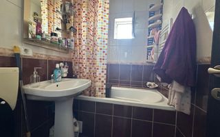 2 camere | centrala proprie | 2 balcoane | zona excelenta | - Poză 9