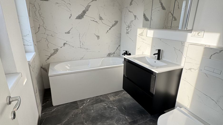 Vila moderna P+1, 150m2 si 320 curte cu POMPA DE CALDURA - Poză 7