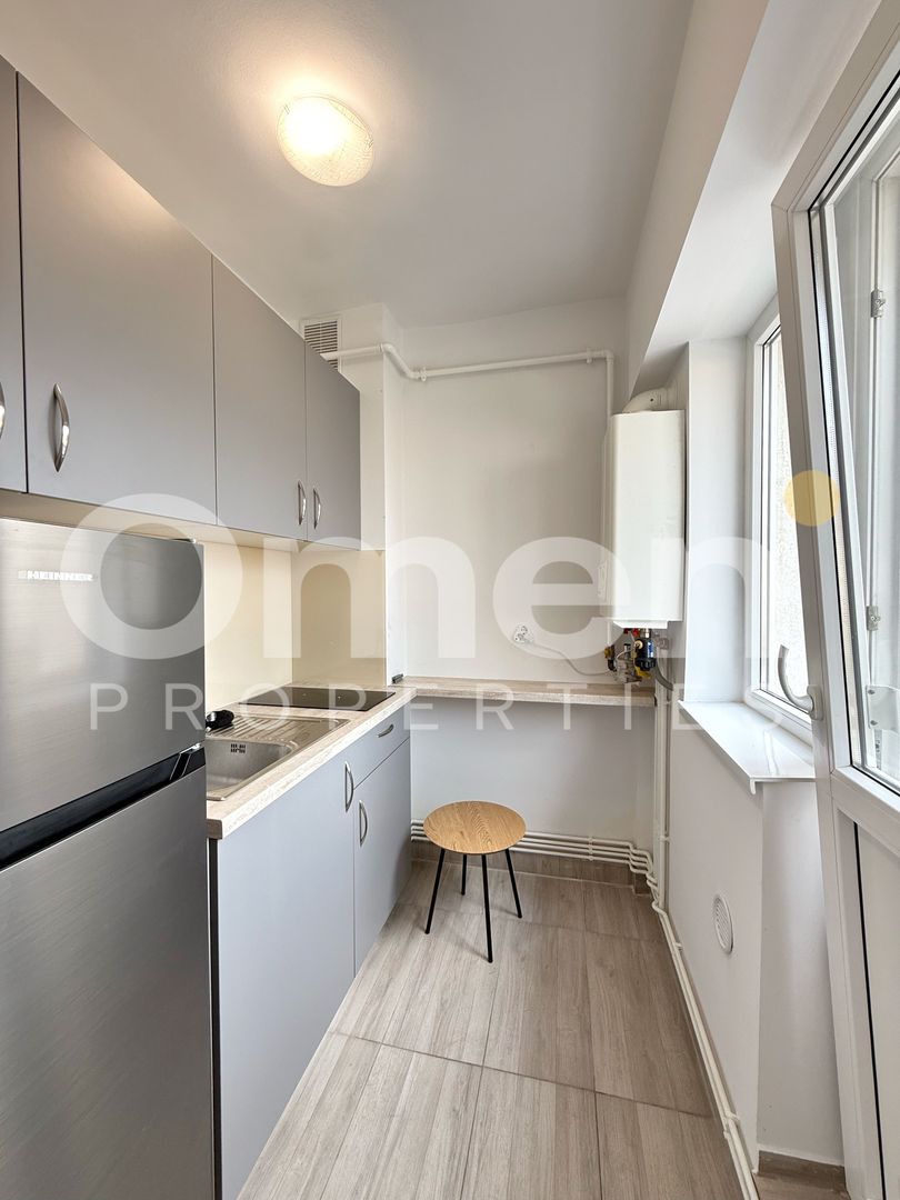 Garsoniera de închiriat | b-dul Traian ( Karaffe) | etaj 4/8 | cu lift - Poză 3