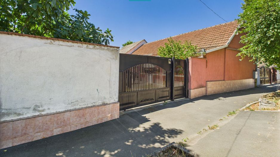 Casă cu 2 camere și teren de 1450 mp în Aradul Nou - Poză 12