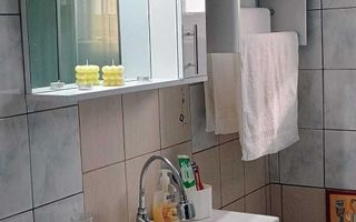 Vând apartament 3 camere decomandat – Tomești - 110.000 euro ! - Poză 7