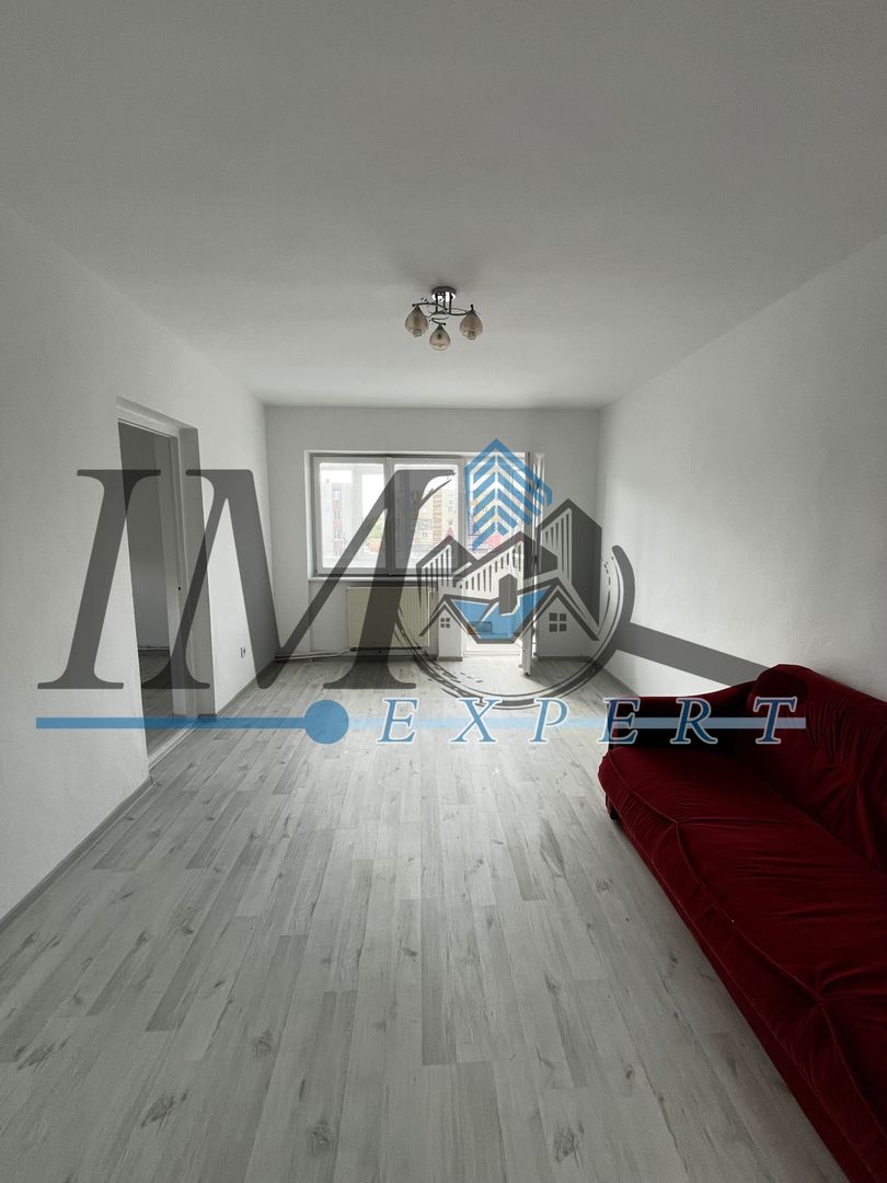 Apartament renovat de vânzare in Sebeș - Poză 2