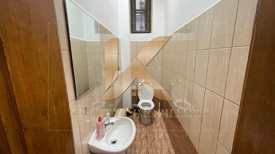 Apartament deosebit cu 5 camere, 123 mp utili. Opurtunitate unica! - Poză 9