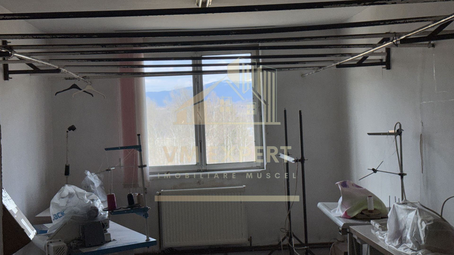 BLOC DE GARSONIERE P+4 SUPRAFAȚĂ UTILĂ 2135MP TEREN 2967 MP CĂMPULUNG - Poză 53