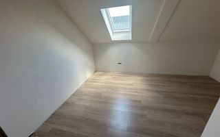 Apartment bloc nou cu lift si loc de parcare inclus - Poză 17