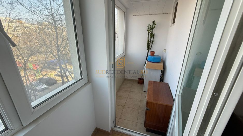 Apartament 3 camere semidecomandat, 2 balcoane, Bld Alexandru Obregia - Poză 12