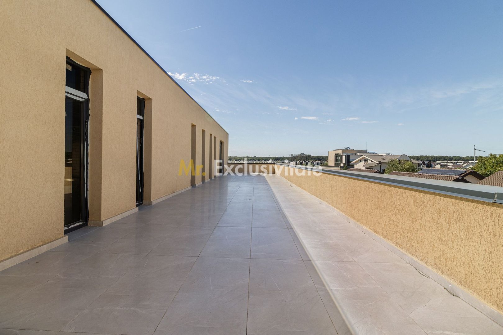 Spatiu comercial de la 14 euro de inchiriat Amber Forest Plaza - Poză 11