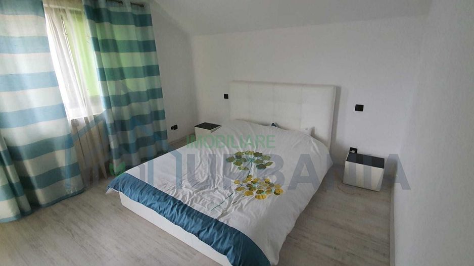 Vilă spațioasă de închiriat în Ezăreni, Valea Adâncă - Poză 7