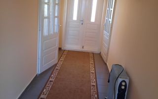 🏡 Casă de închiriat cu grădină Vârfu Câmpului  90 mp |la doar 21 km de Suceava - Poză 13