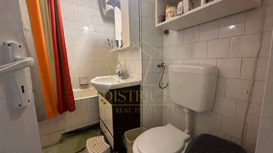 Apartament cu 3 camere decomandat | Calea Sagului - Poză 11
