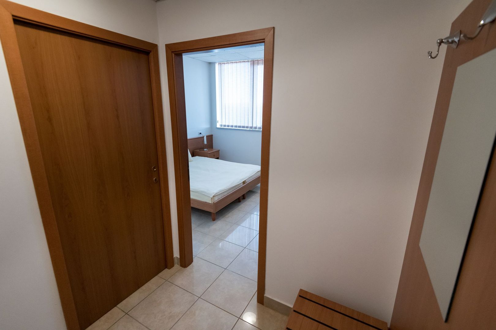 Cladire comerciala birouri Lugoj - Poză 7