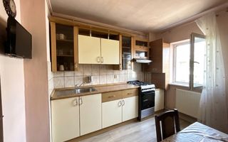 Apartament 4 camere Bulevardul Mihai Viteazu - Poză 1