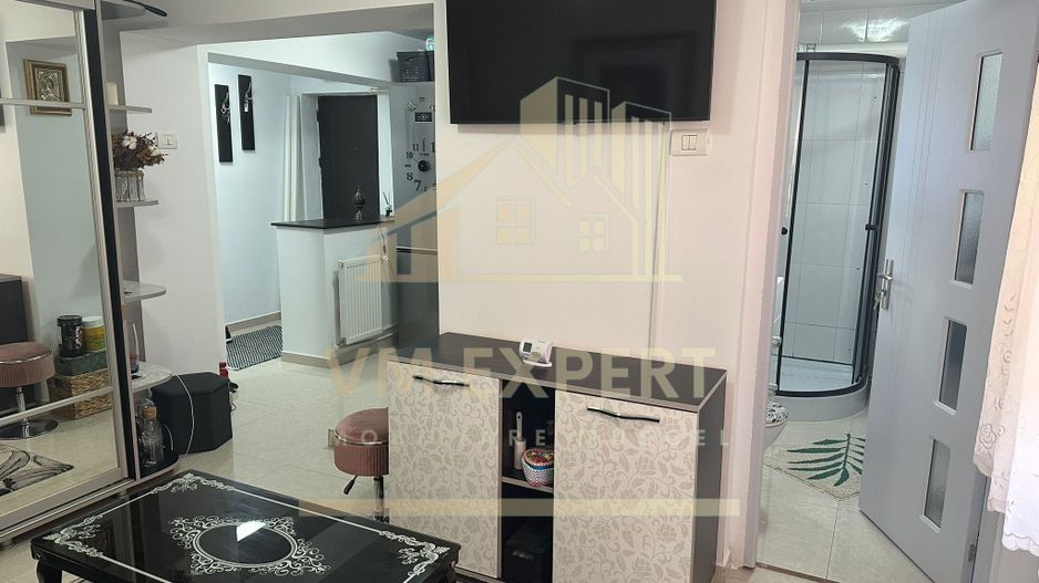 APARTMENT 2 CAMERE ETAJ 3 CAMPULUNG VIȘOI - Poză 4