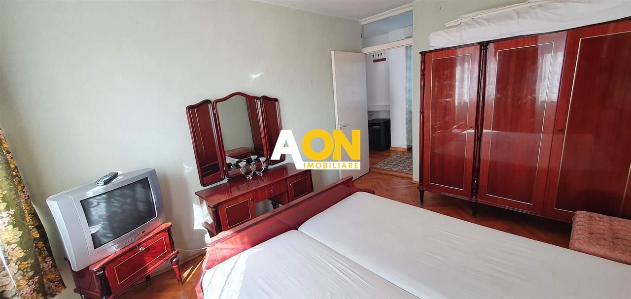 Apartament 4 camere M -uri etaj 1 - Poză 3