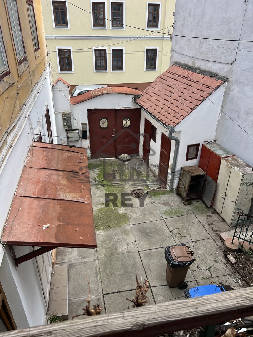 Ultracentral,4 camere , baie , bucătărie , terasă - Poză 18