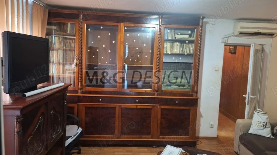 Apartament 3 camere etaj 2 Sagului - Poză 2