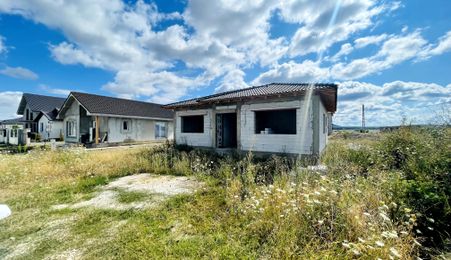 Casă la roșu, plan Parter – Cihei