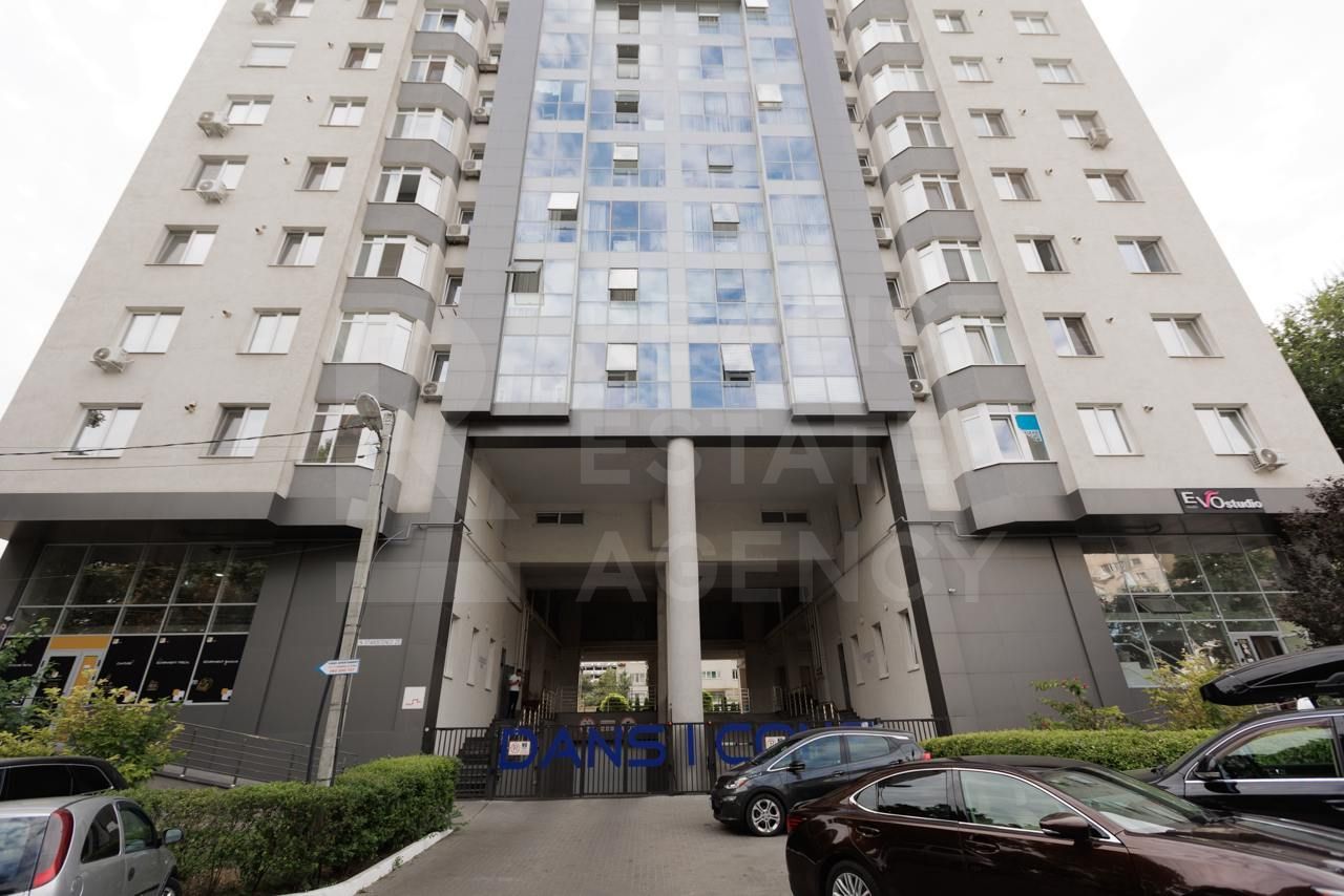 Chirie, apartament, 2 camere, strada Nicolae Starostenco, Centru - Poză 9