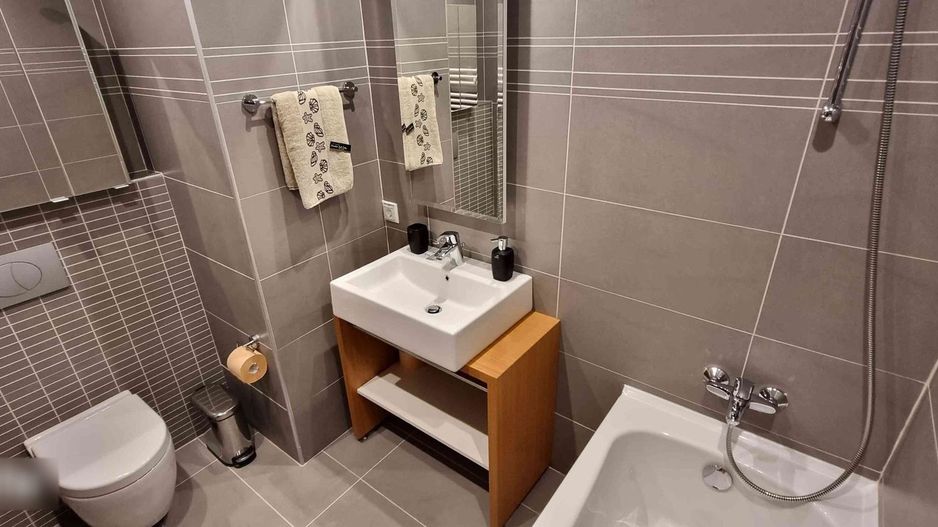 De Închiriat 2 camere InCity Residence, etaj 6, Terasa ,Loc de  Parcare - Poză 5