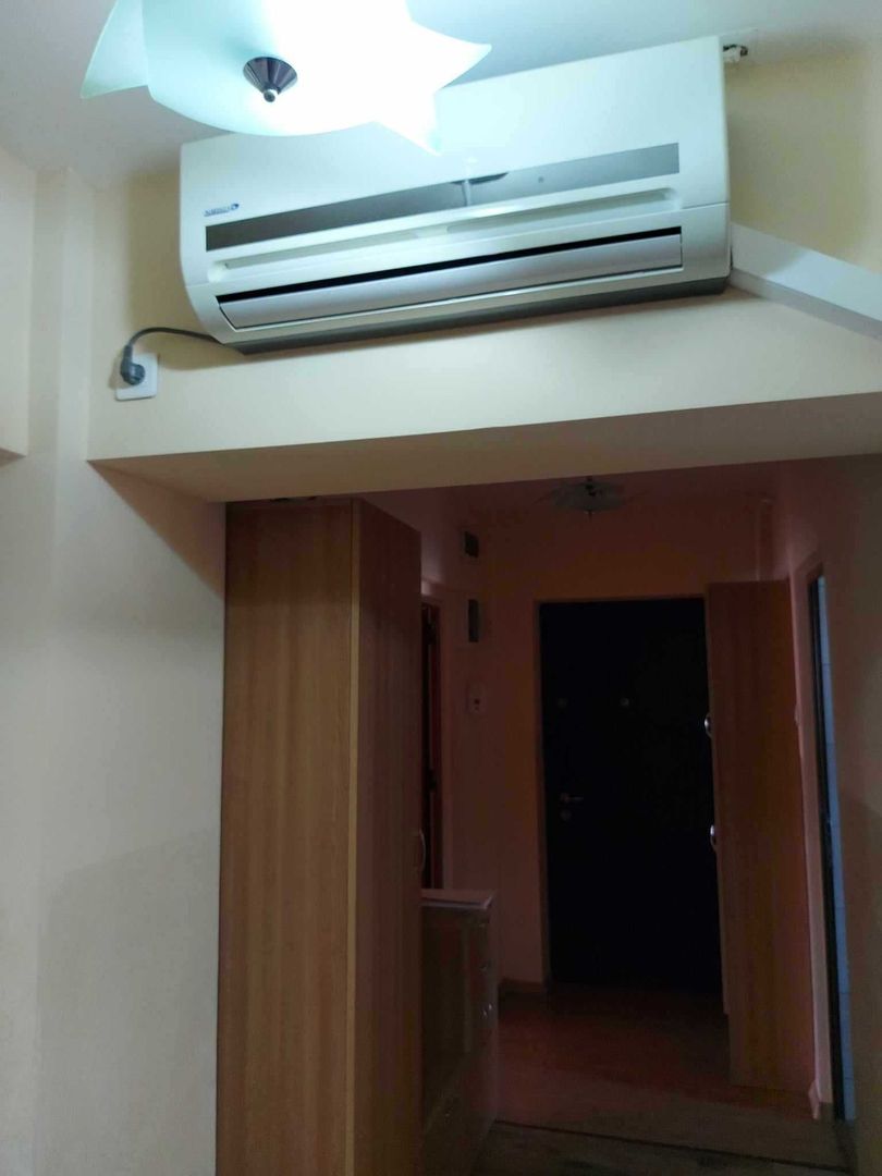 Apartament  3 camere ,dec., Micro20 - Poză 8