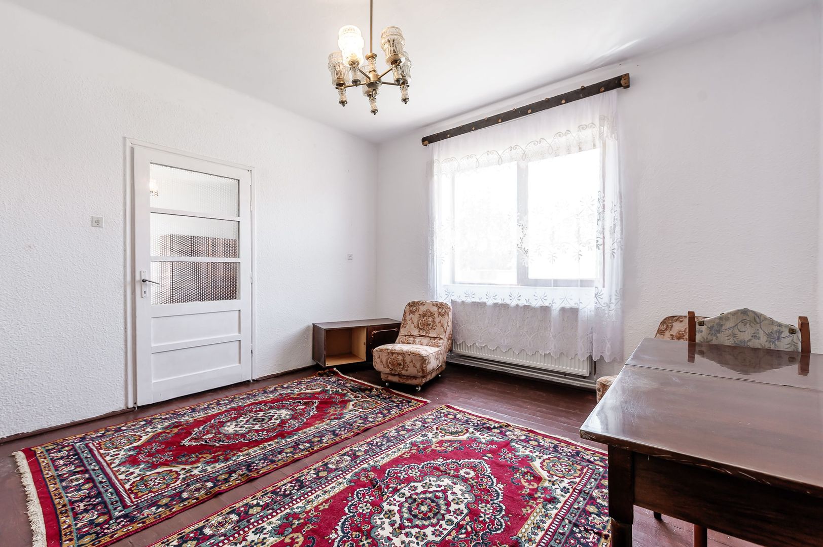 Casă cu 2 corpuri de clădire în Pecica, Arad. - Poză 6