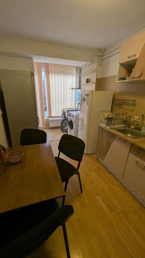 🏡 Apartament 3 camere – Mazepa | Etaj 1 | 450 Euro/luna - Poză 4