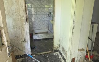 CASA individuala cu teren 350 mp, VASLUI - zona COPOU; - Poză 11