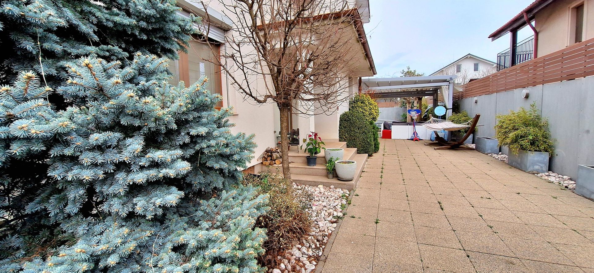 Casa eficienta energetic cu piscina in Giroc - Poză 38