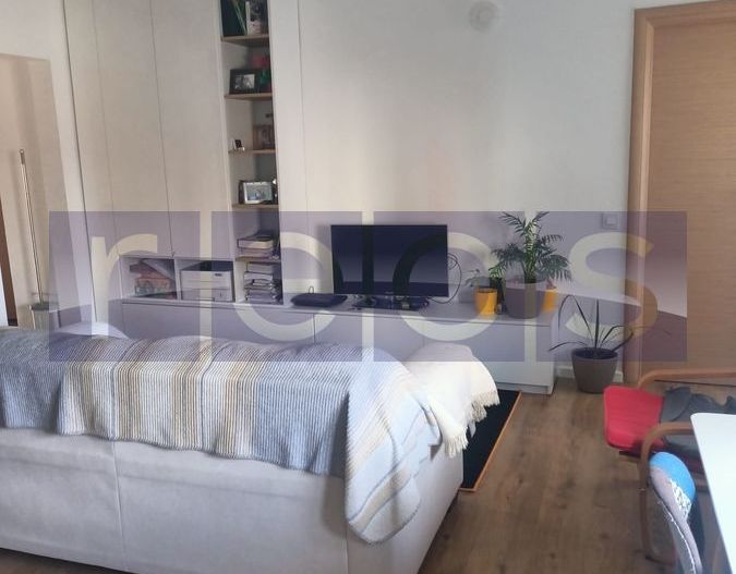 VANZARE 3 CAMERE | AVIATIEI | RENOVAT | 67MP | MOBILAT SI UTILAT | - Poză 1