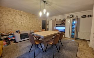 Apartament 3 camere | 72 MPU | 2 Bai | Curte Proprie - Poză 3