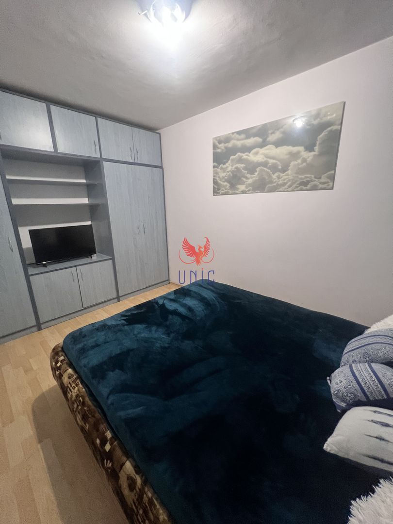 Decomandat, stradal, Calea Bucuresti etaj 1 - Poză 48