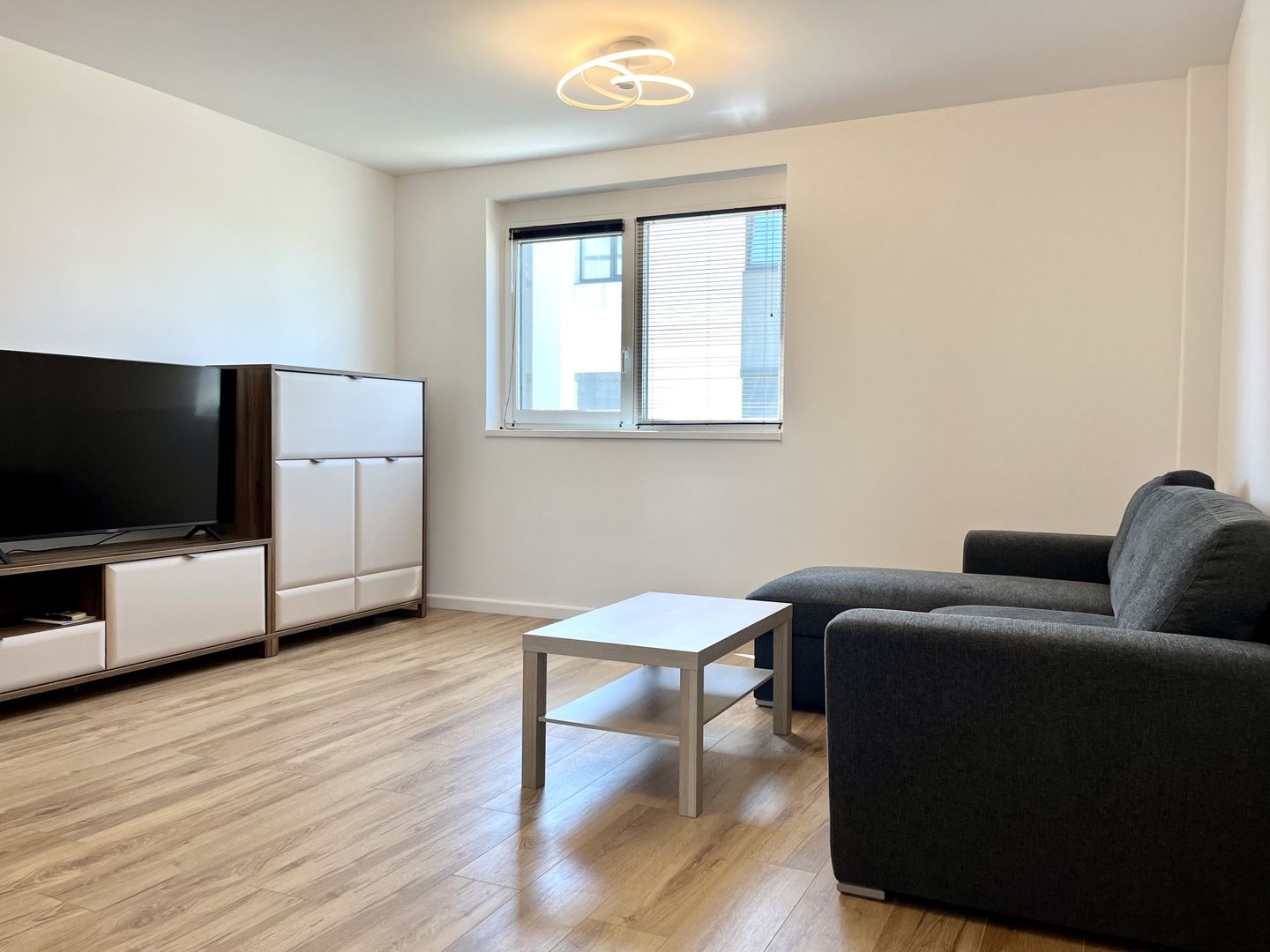 Apartament 2 Camere, prima inchiriere, parcare subteran, zona Soarelui - Poză 2