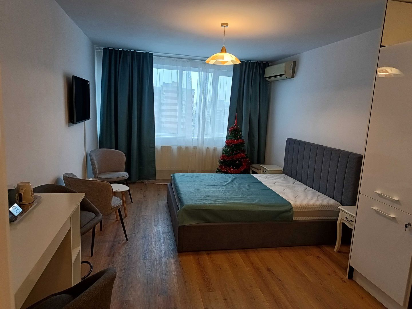 Garsonieră, 28 mp, Calea București - Rotonda - Poză 1