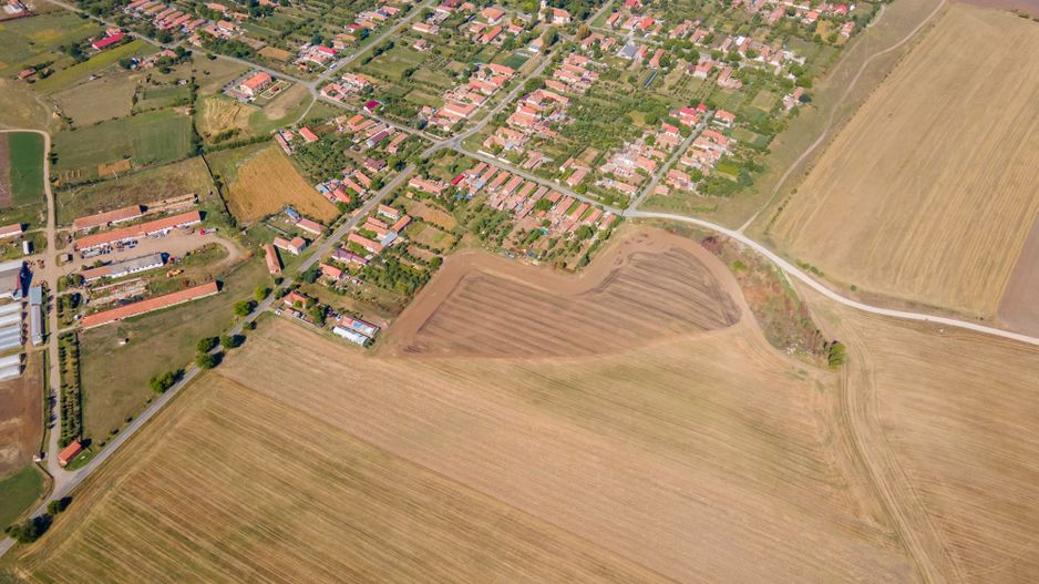 Teren 35172 mp în Cruceni - Poză 9