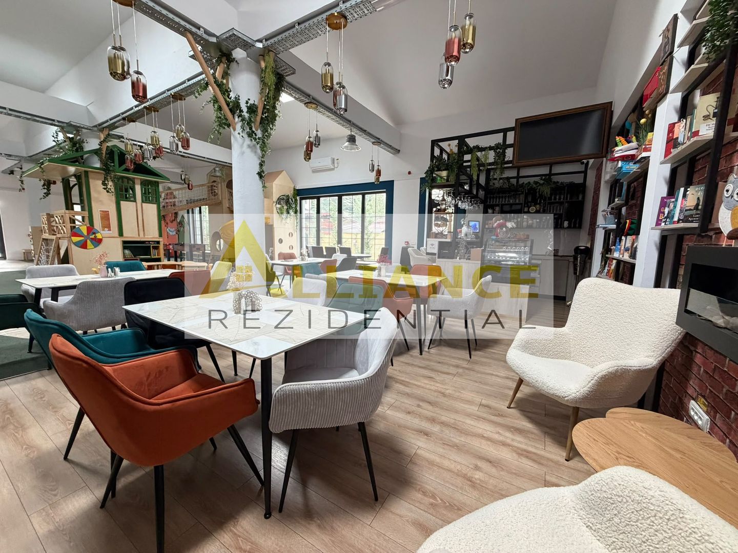 RESTAURANT +N LOC DE JOACA - 1500MP TEREN - 1.850.000EURO - Poză 1