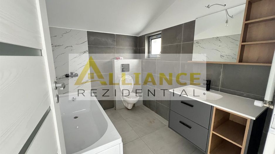 Casa Individuala P+M - 4 camere - Pompa de Caldura-Panouri Solare - Poză 17