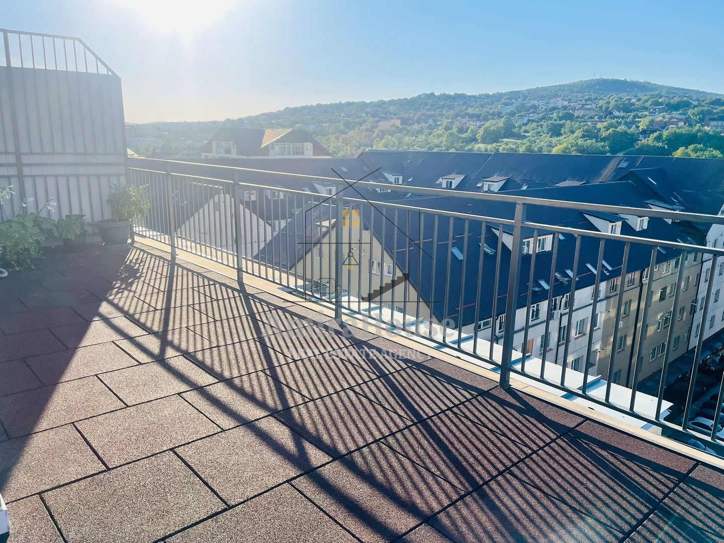 Apartament 2 camere, terasa 51 mp si garaj zona Oasului - Poză 9