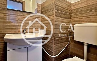 Apartament de vânzare cu 4 camere în zona centrală, Oradea - Poză 9