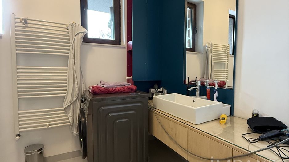 Casa insiruita deosebita cu 5 camere in cartierul Sopor - Poză 15