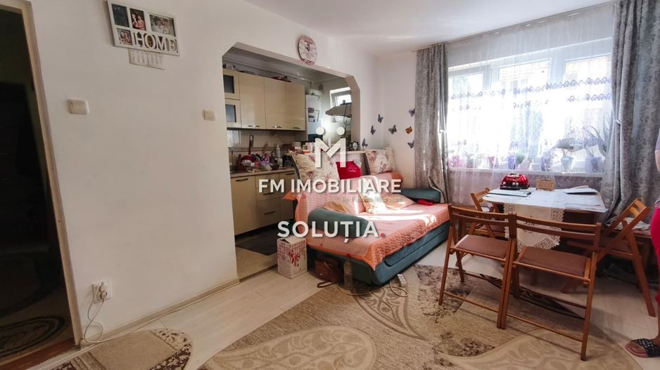 Apartament 2 camere zona-Școala Gimnazialã Nr 5 - Poză 2