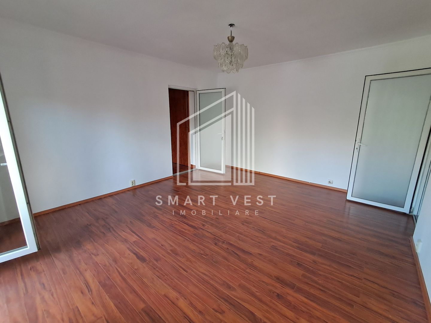 Apartament 2 camere | Etaj 1 | Zona Micro 16 - Poză 2