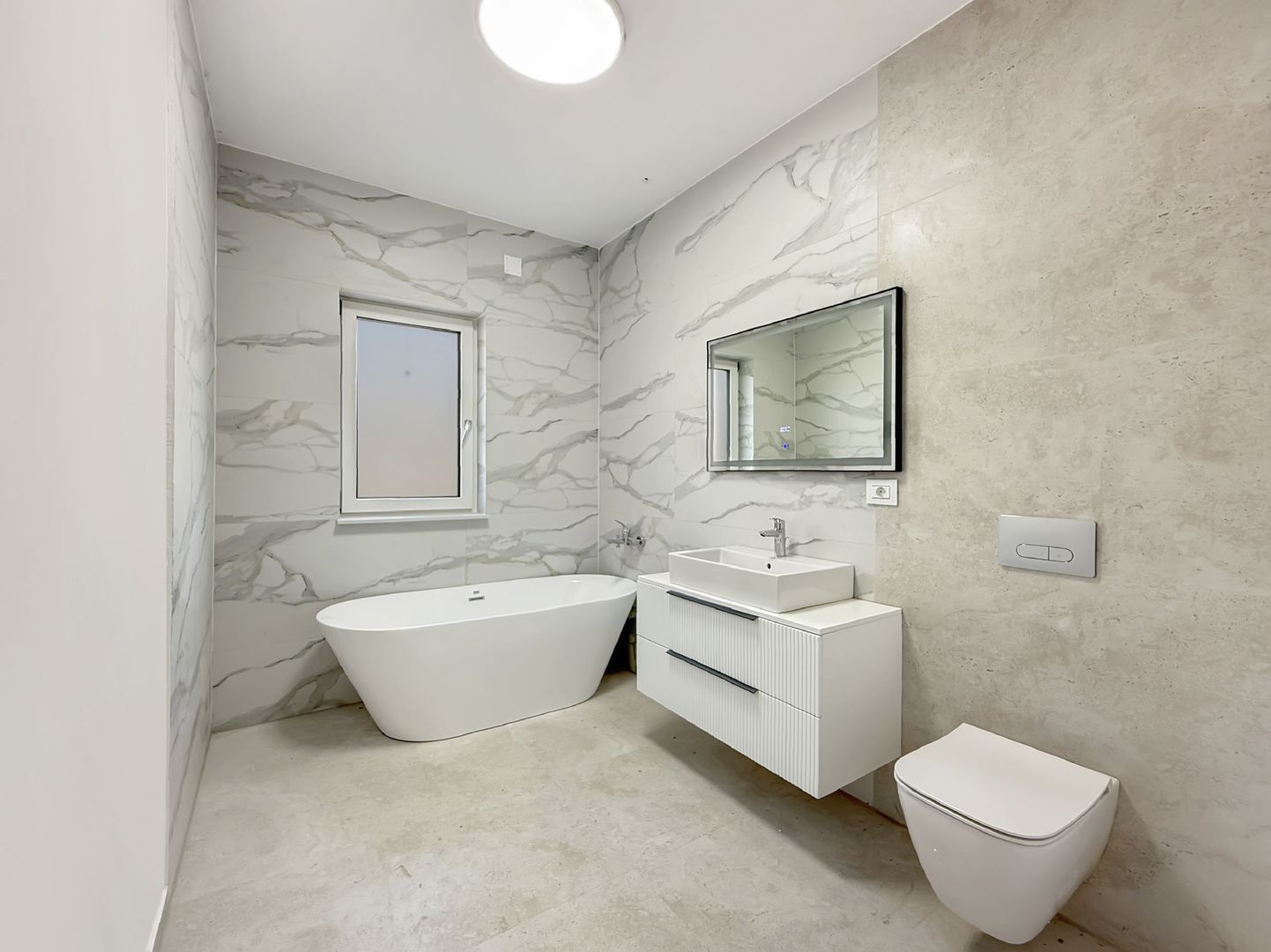 Dezvoltator - Case Premium într-un Cartier Privat. - Poză 5