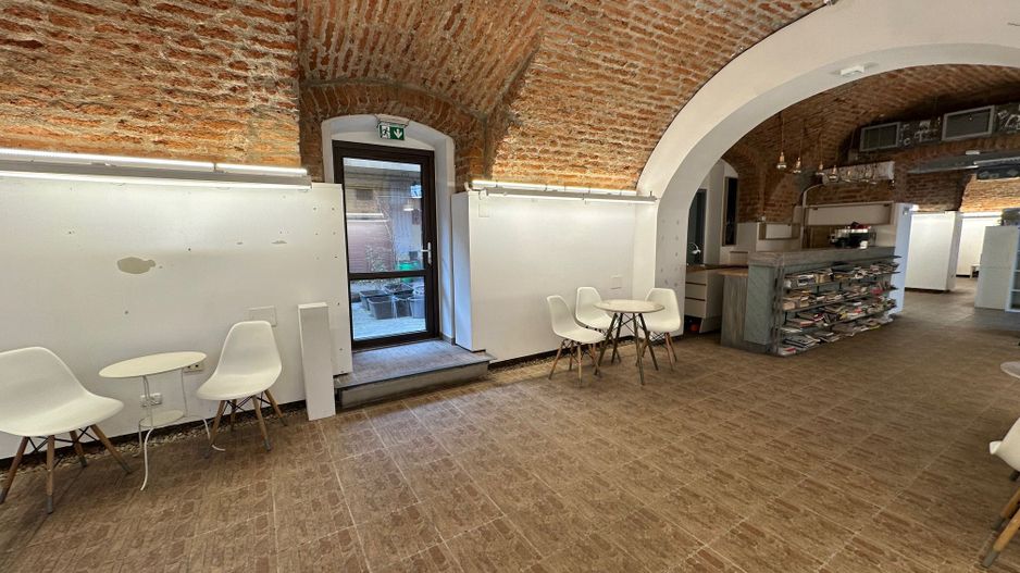 Spatiu comercial în Piața Unirii - 155 mp - Poză 37